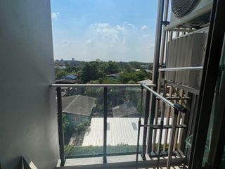 For sale 1 bed condo in Mueang Pathum Thani, Pathum Thani