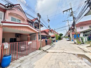For sale 3 bed townhouse in Mueang Samut Sakhon, Samut Sakhon