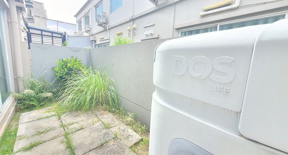 Reihenhaus zum Kauf mit 3 Zimmer in Bang Kruai, Nonthaburi