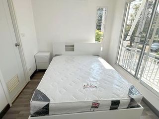Casa adosada en alquiler de 3 habitaciones en Mueang Chiang Mai, Chiang Mai
