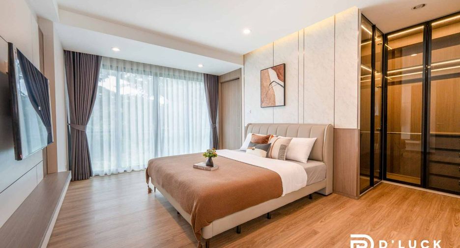 For sale 4 bedrooms villa in Bang Lamung, Chonburi