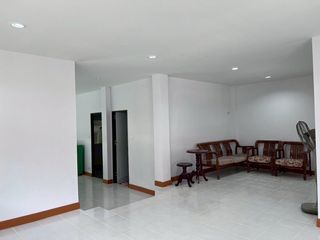 出售 3 卧室 独立屋 在 Khan Na Yao, 曼谷