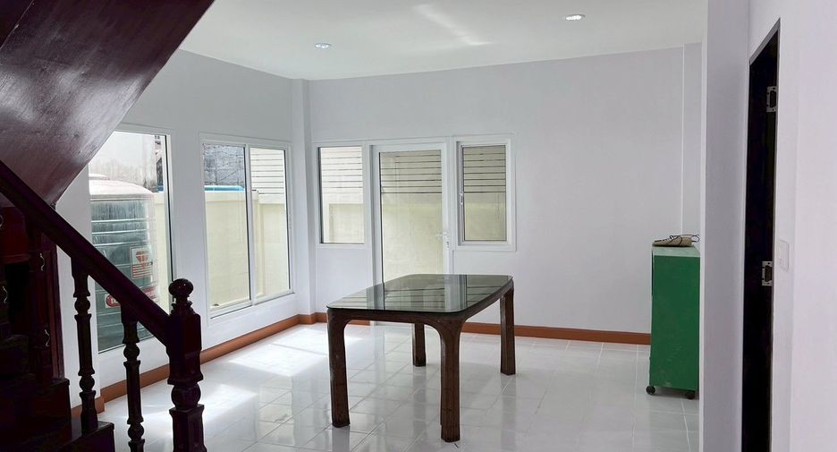 Haus zum Kauf mit 3 Zimmer in Khan Na Yao, Bangkok
