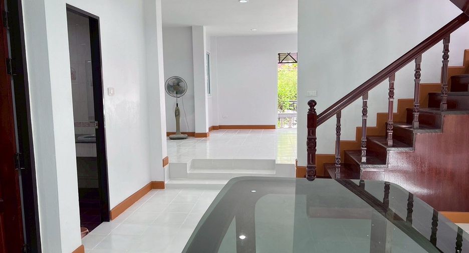 Haus zum Kauf mit 3 Zimmer in Khan Na Yao, Bangkok