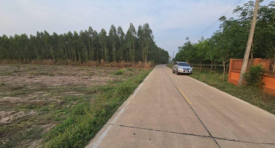 À vendre terrain à Plaeng Yao, Chachoengsao