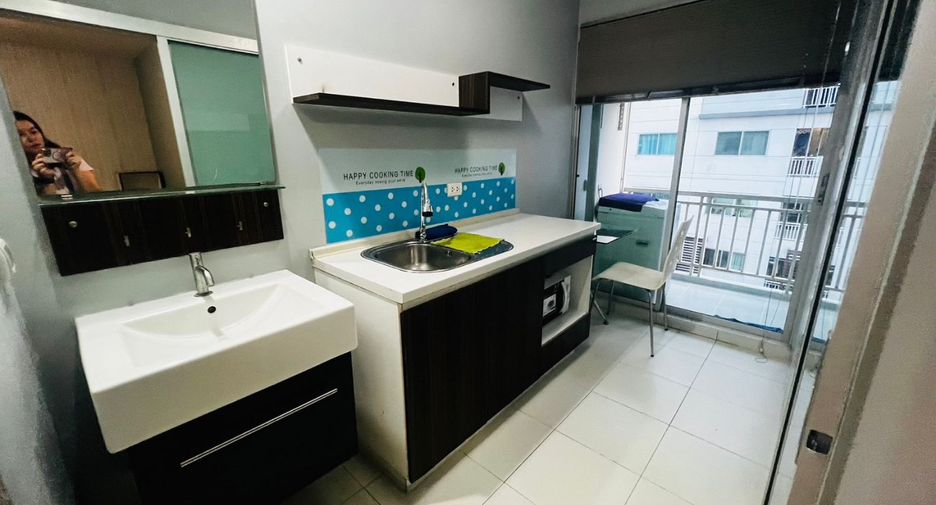 For sale 1 bed condo in Bang Khen, Bangkok