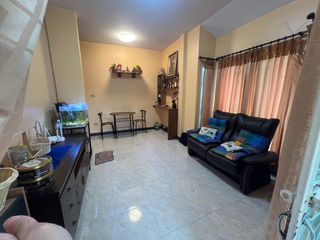 For sale 2 bedrooms house in San Kamphaeng, Chiang Mai