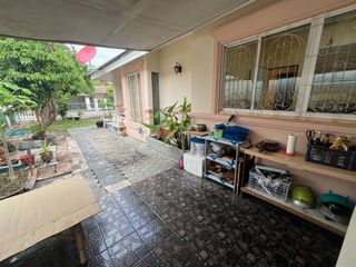 For sale 2 bedrooms house in San Kamphaeng, Chiang Mai