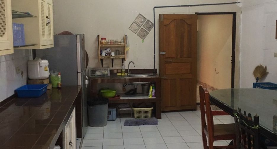 For sale 2 bedrooms retail Space in Mueang Maha Sarakham, Maha Sarakham