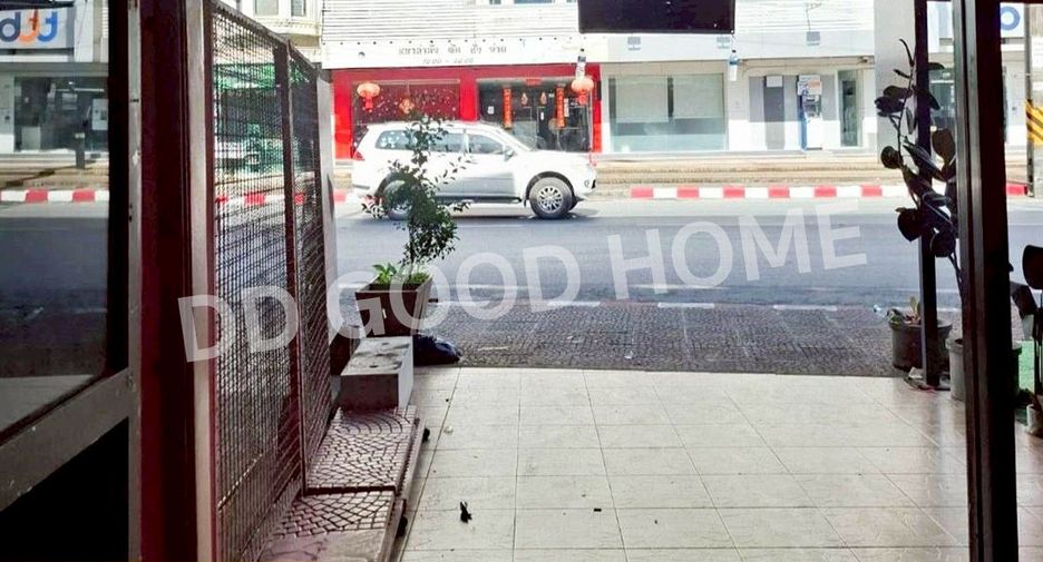For sale 3 bedrooms retail Space in Mueang Nakhon Si Thammarat, Nakhon Si Thammarat