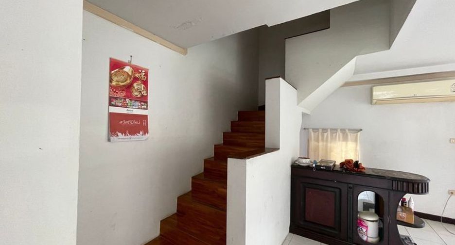 For rent and for sale 3 bedrooms house in Si Racha, Chonburi