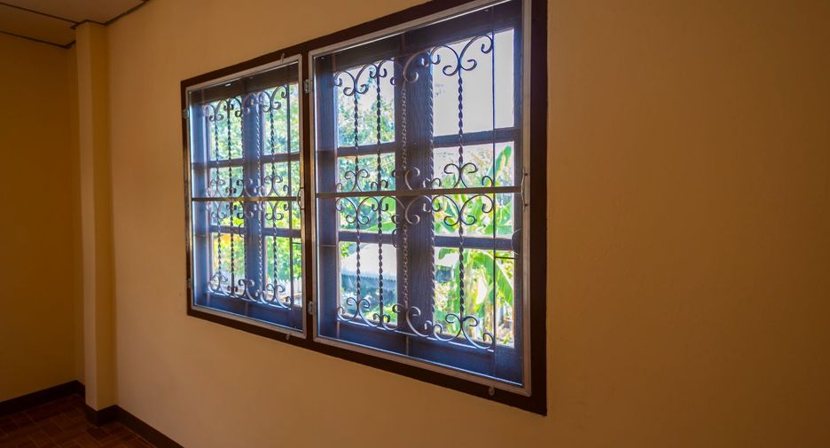 For sale 2 bedrooms house in Thawi Watthana, Bangkok