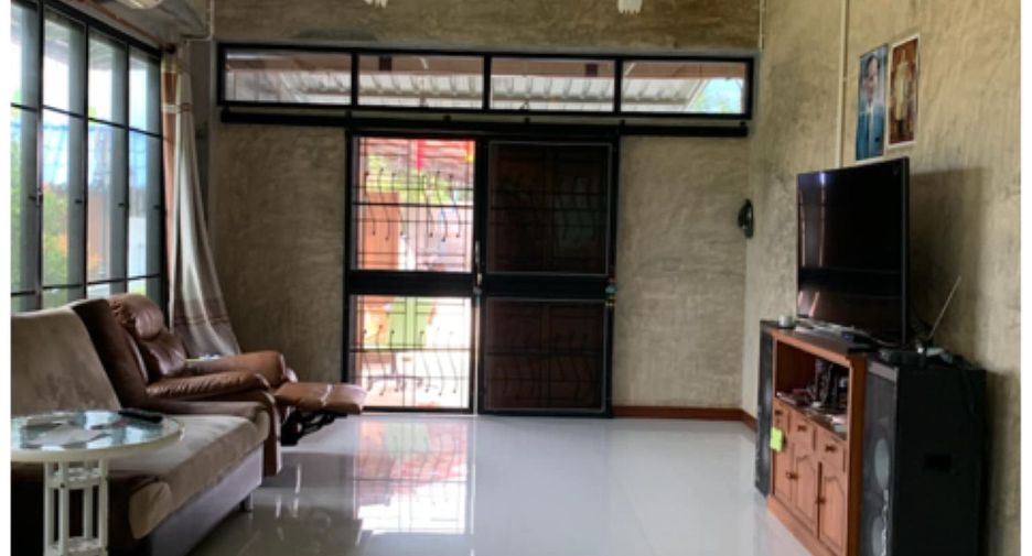 Haus zum Kauf mit 3 Zimmer in Ban Chang, Rayong