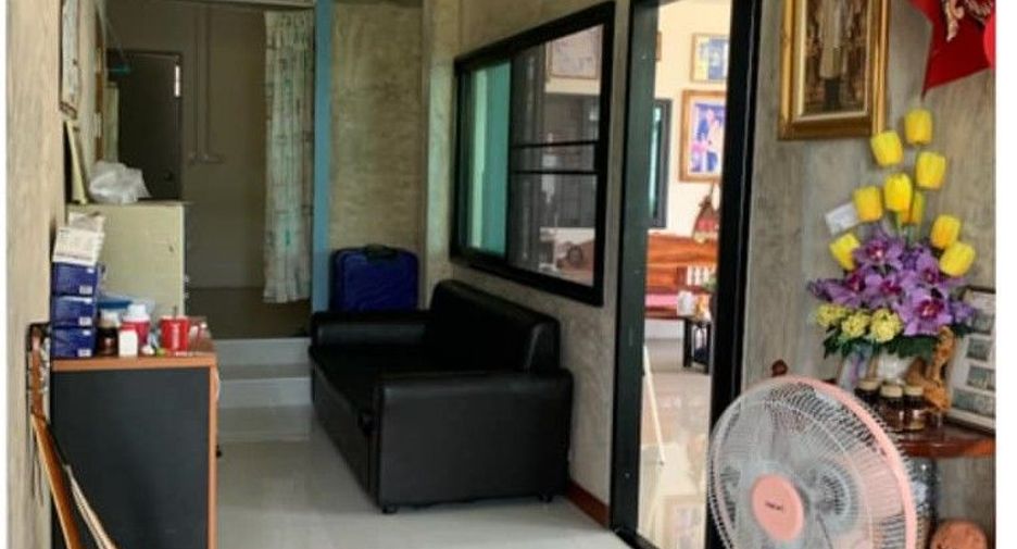 Haus zum Kauf mit 3 Zimmer in Ban Chang, Rayong