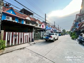 For sale 2 bed townhouse in Khlong Luang, Pathum Thani
