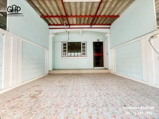 For sale 2 bed townhouse in Khlong Luang, Pathum Thani