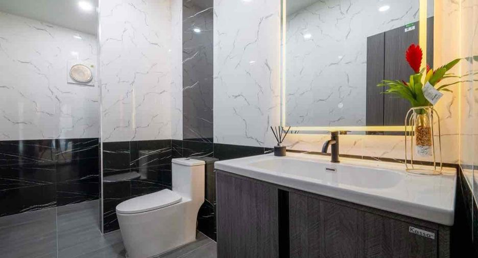 For sale 4 bedrooms villa in Bang Lamung, Chonburi