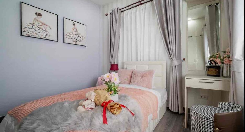 For sale 4 bedrooms villa in Bang Lamung, Chonburi