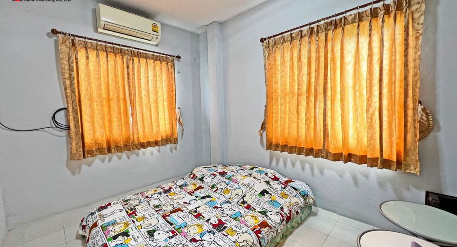 For sale 3 bed townhouse in Mueang Samut Sakhon, Samut Sakhon
