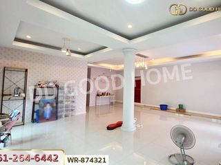 For sale 4 Beds house in Mueang Sing Buri, Sing Buri