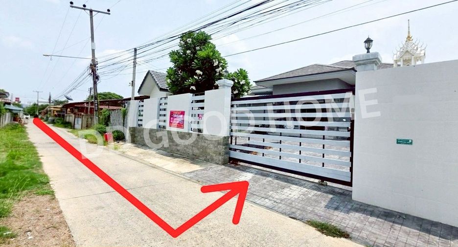 For sale 4 bedrooms house in Mueang Sing Buri, Sing Buri