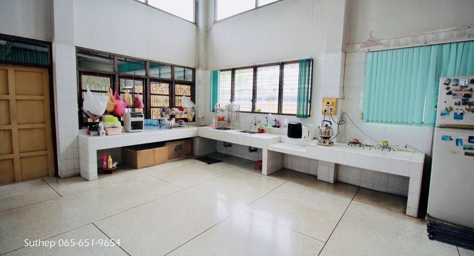 For sale warehouse in Mueang Rayong, Rayong