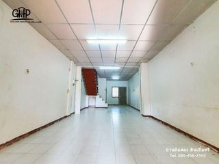 For sale 2 Beds townhouse in Mueang Roi Et, Roi Et