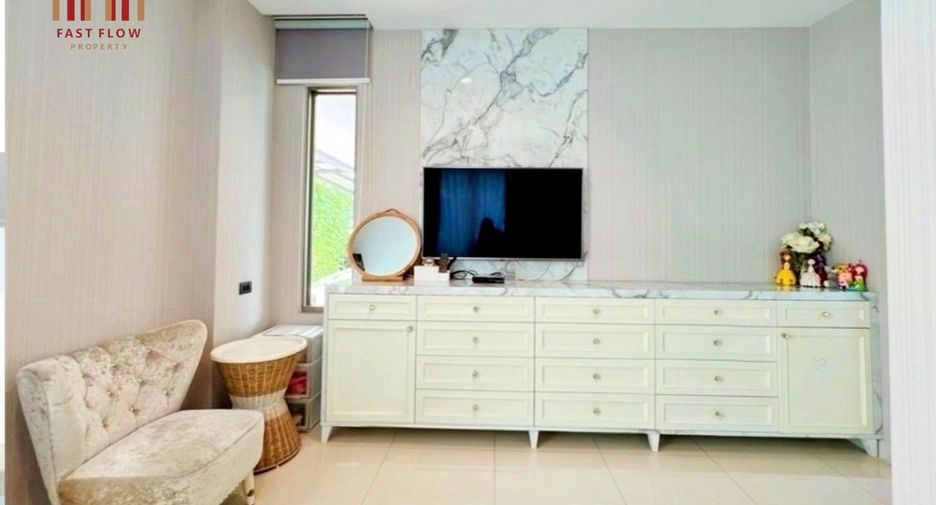 For sale 4 ベッドルーム house in Bueng Kum, Bangkok