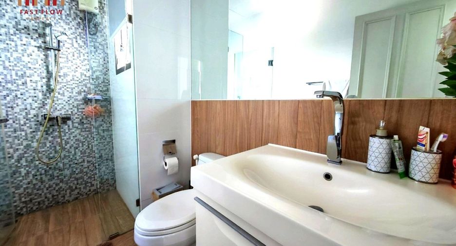 For sale 4 ベッドルーム house in Bueng Kum, Bangkok