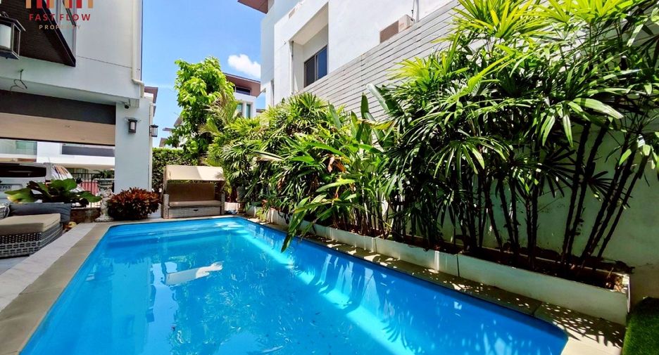 For sale 4 ベッドルーム house in Bueng Kum, Bangkok