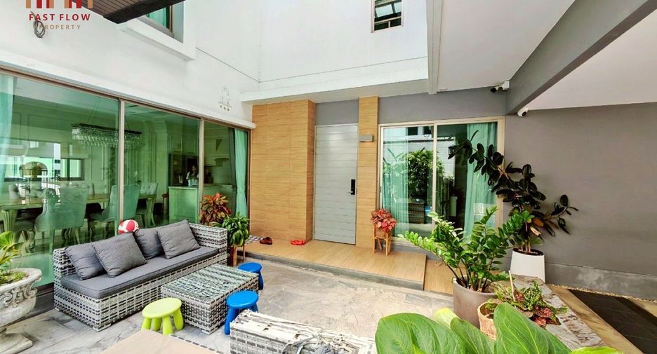 For sale 4 ベッドルーム house in Bueng Kum, Bangkok