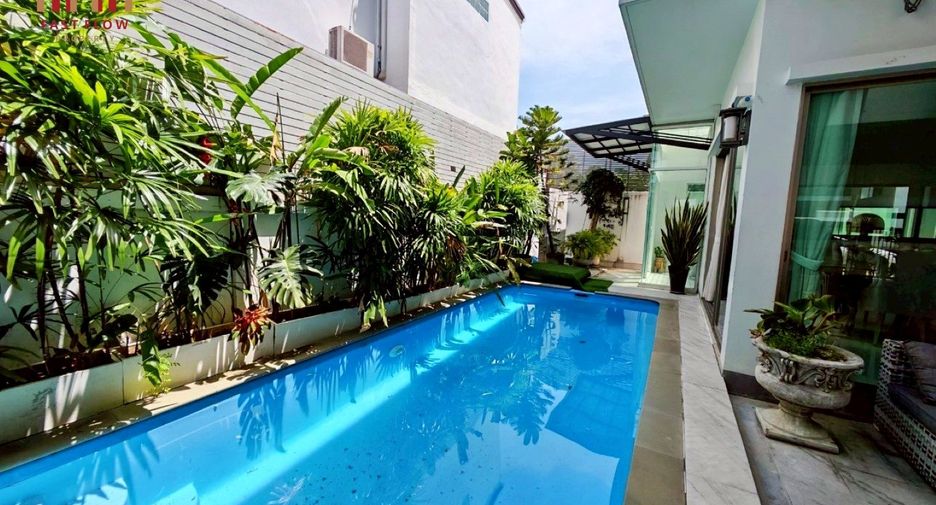 For sale 4 ベッドルーム house in Bueng Kum, Bangkok