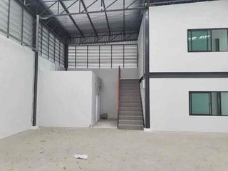 For rent warehouse in Mueang Chon Buri, Chonburi