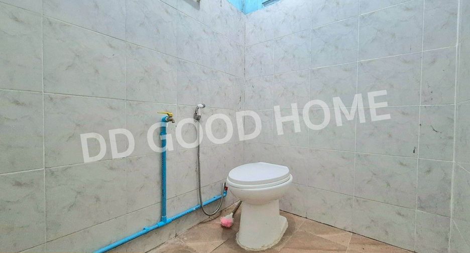 Local comercial en venta de 3 habitaciones en Mueang Nonthaburi, Nonthaburi