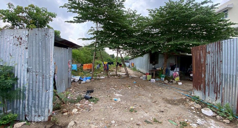 Terreno en venta en Lat Phrao, Bangkok