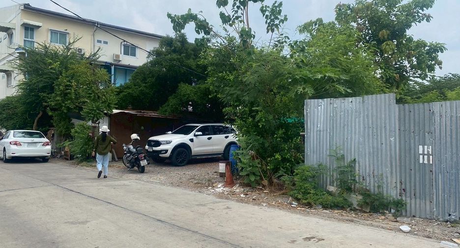 Terreno en venta en Lat Phrao, Bangkok