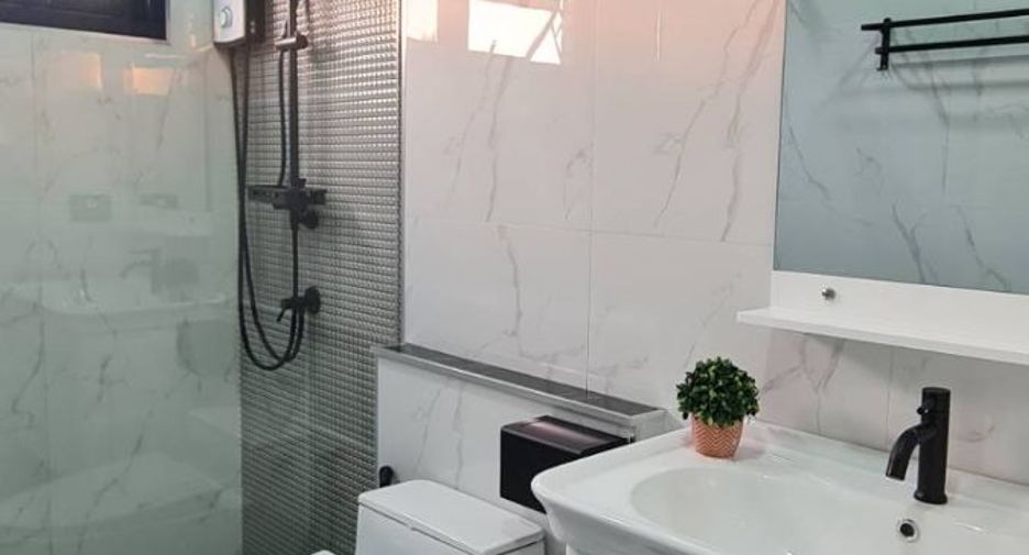Villa zur Miete mit 3 Zimmer in Bang Lamung, Chonburi