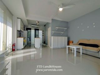 For rent 2 bedrooms townhouse in Bang Phli, Samut Prakan