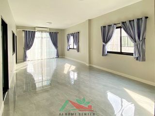 For sale office in Pak Kret, Nonthaburi