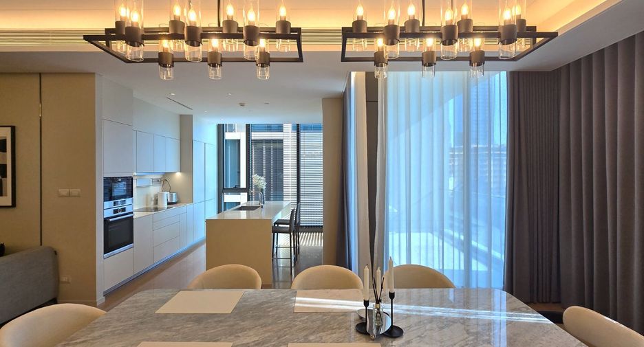 For rent and for sale 2 bedrooms condo in Pathum Wan, Bangkok