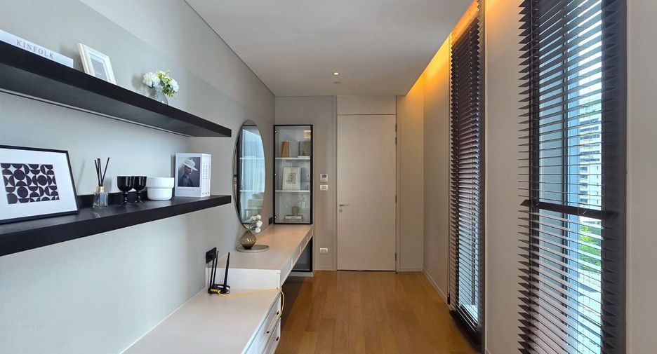 For rent and for sale 2 bedrooms condo in Pathum Wan, Bangkok
