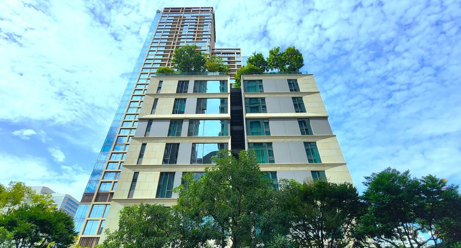 For rent and for sale 2 bedrooms condo in Pathum Wan, Bangkok
