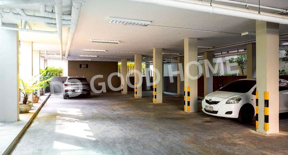 For sale 45 ベッドルーム apartment in Pak Kret, Nonthaburi