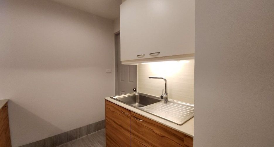 Serviced Apartment zur Miete mit 2 Zimmer in Sathon, Bangkok