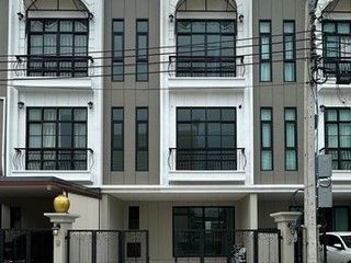 For sale 4 Beds office in Sai Mai, Bangkok
