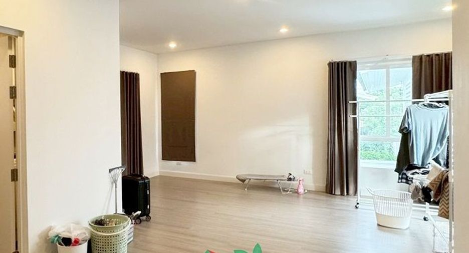For sale 3 bedrooms house in Mueang Samut Sakhon, Samut Sakhon