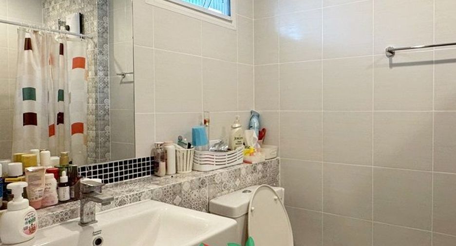 For sale 3 bedrooms house in Mueang Samut Sakhon, Samut Sakhon