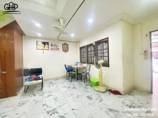 For sale 3 bed townhouse in Mueang Samut Sakhon, Samut Sakhon