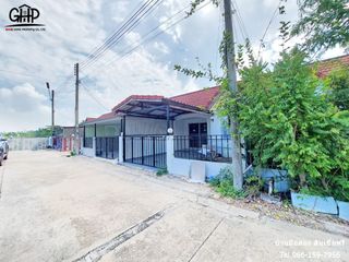 For sale 2 Beds townhouse in Mueang Nakhon Sawan, Nakhon Sawan