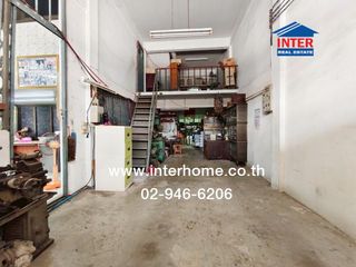 For sale 5 Beds retail Space in Phra Samut Chedi, Samut Prakan